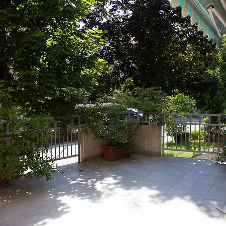 Appartamento Moderno E Tranquillo Piacenza Exterior foto