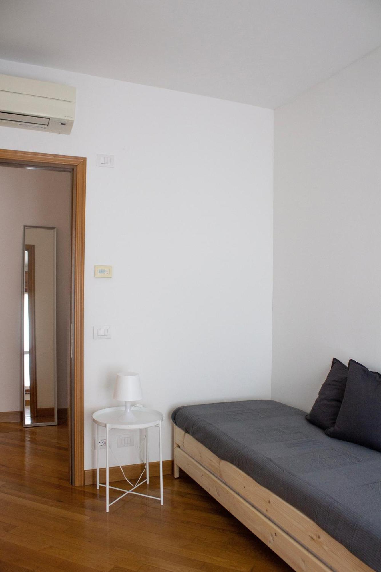 Appartamento Moderno E Tranquillo Piacenza Exterior foto
